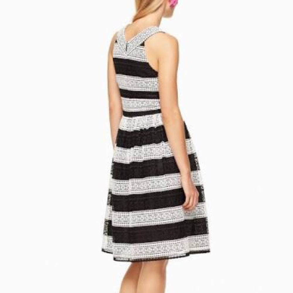 Kate Spade New York Colorblock Lace V-neck Dress 6 - Picture 4 of 8